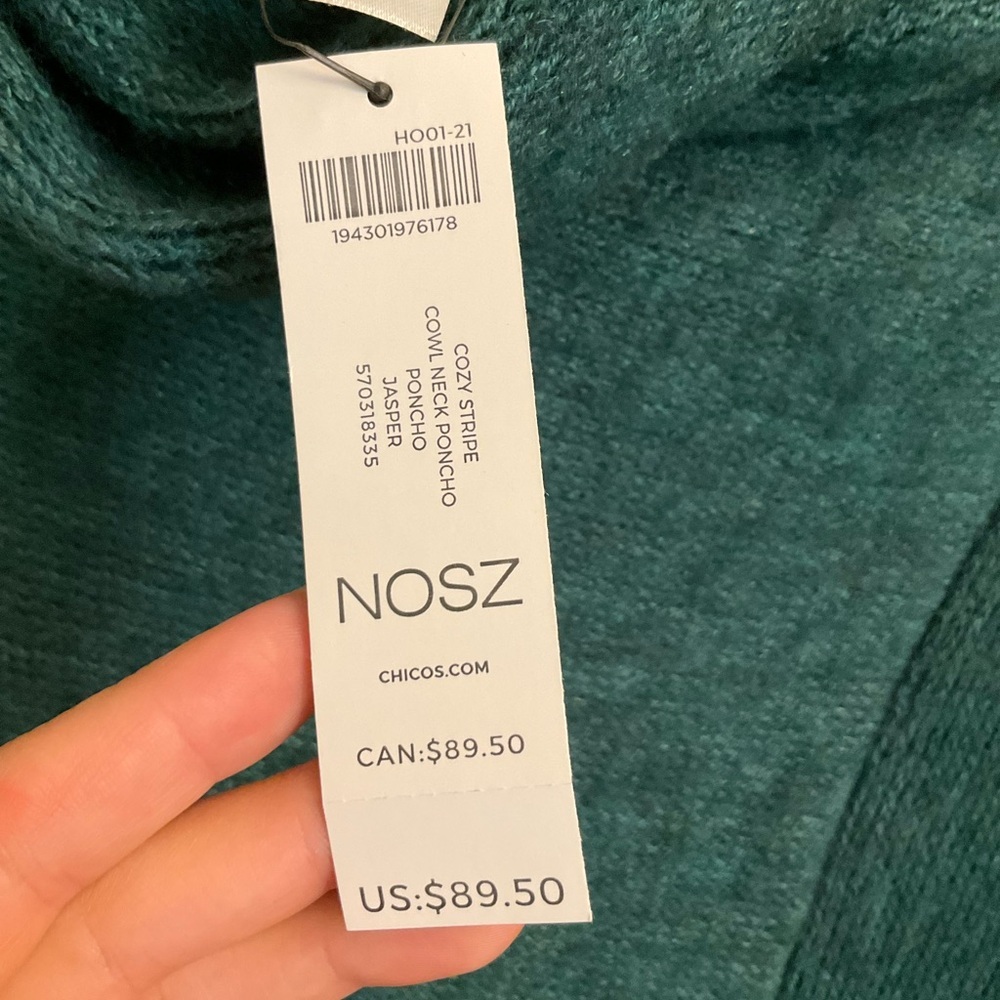 Chico’s NWT Sweater Poncho - Picture 8 of 9